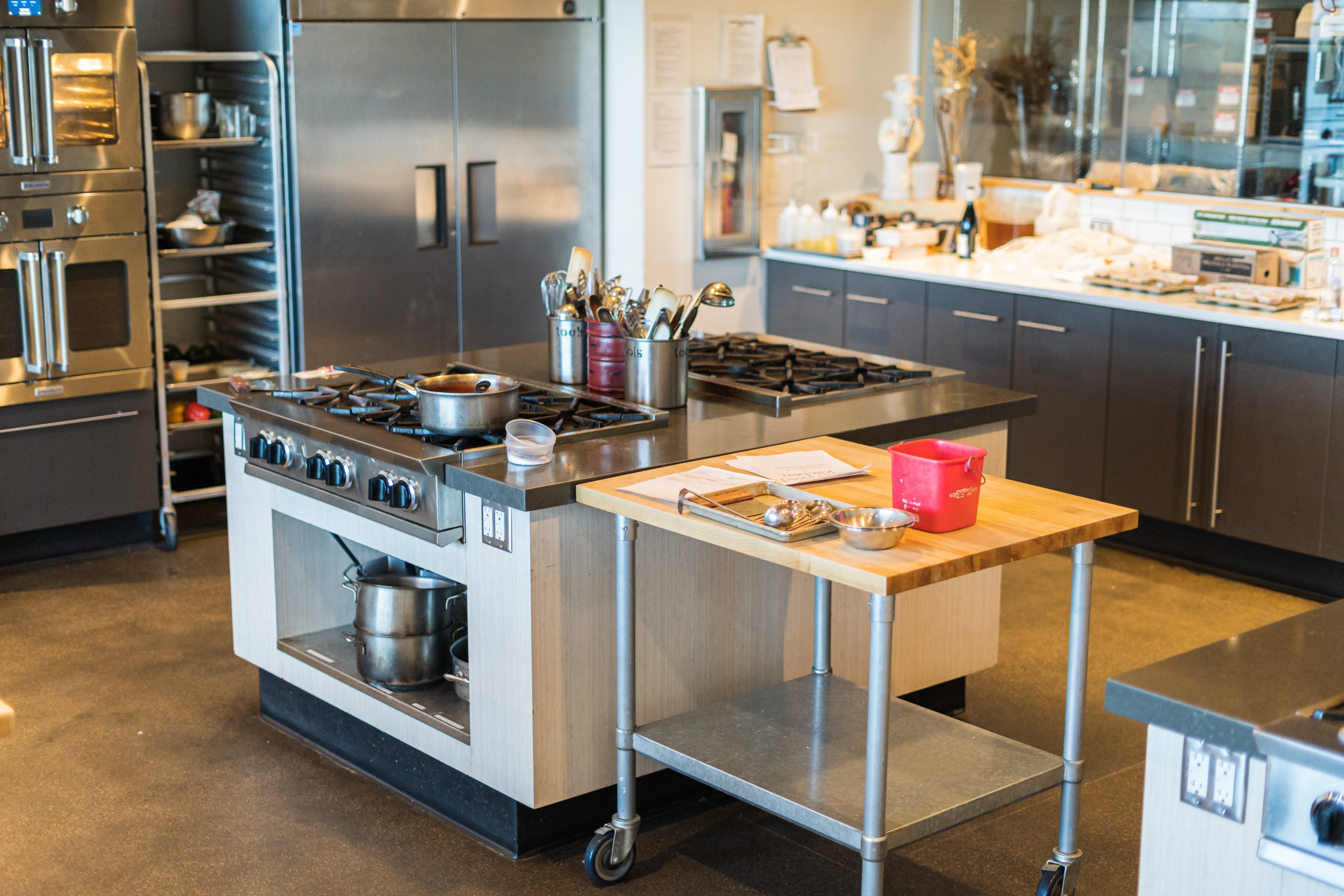 7 Professional Grade Kitchen Appliances to Get You Cookin'