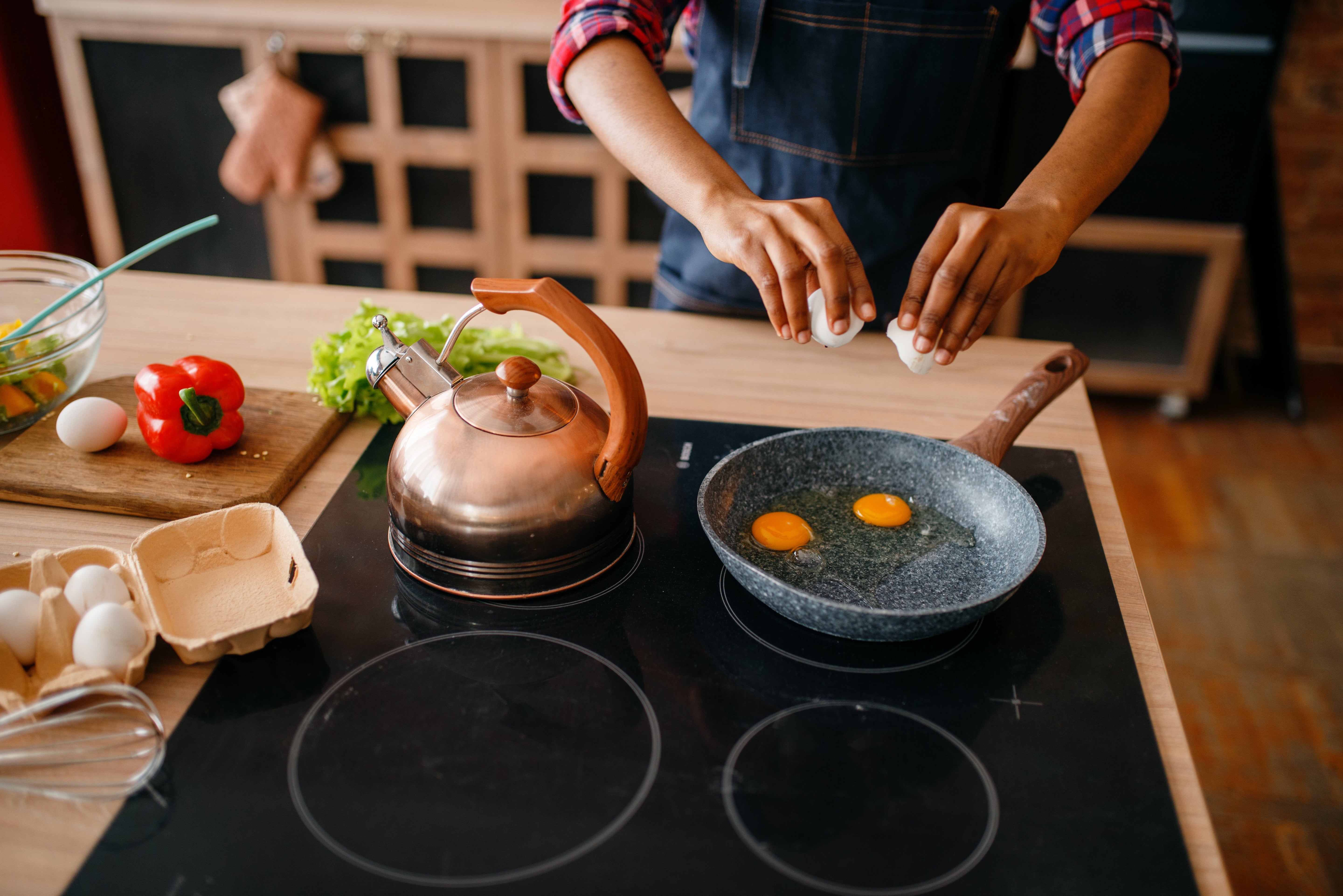 Induction Cooktop vs Gas: Which is Right For You