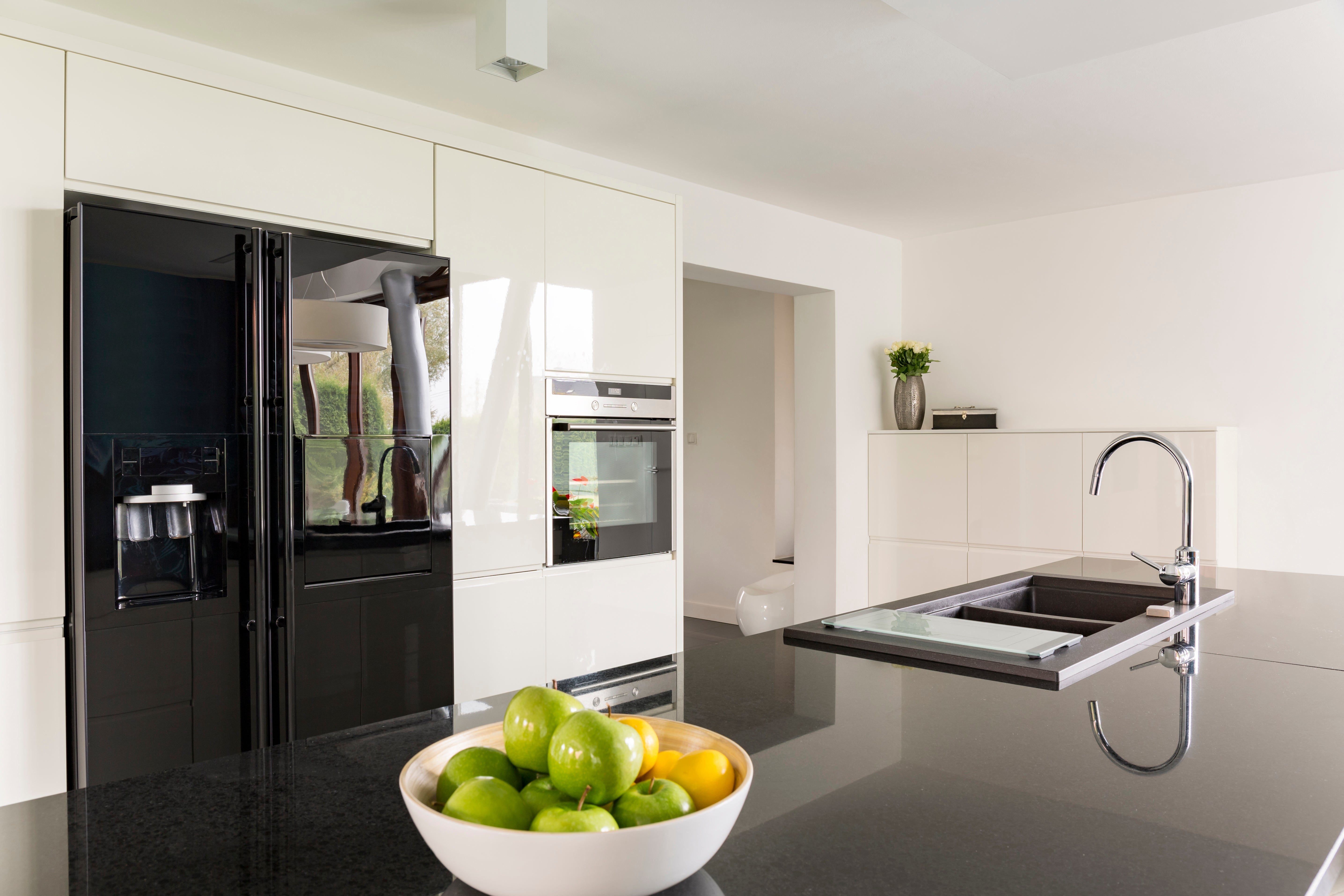 10 Inspirational Modern Kitchen Ideas