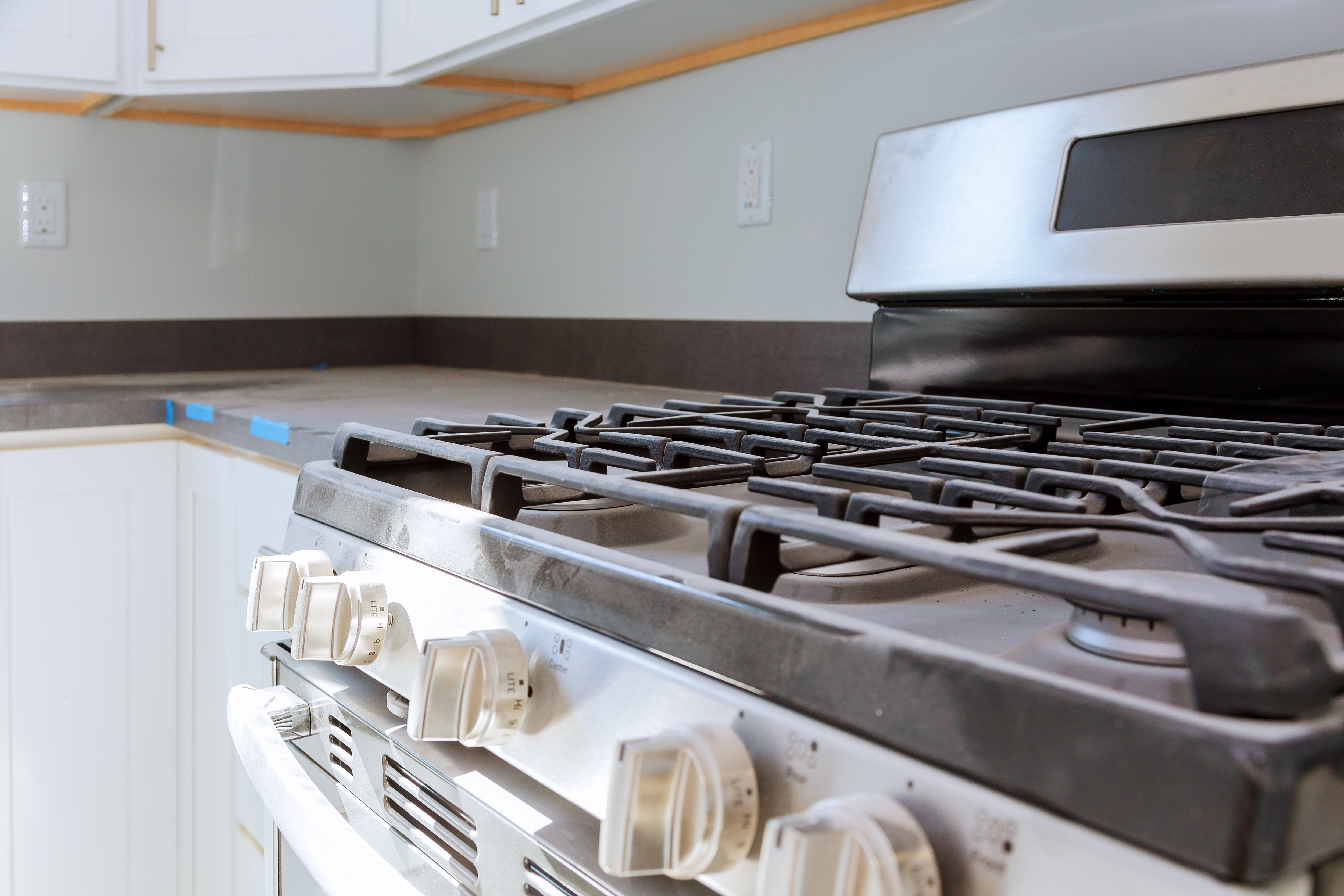 A Dual Fuel Double Oven Range Doubles the Possibilities