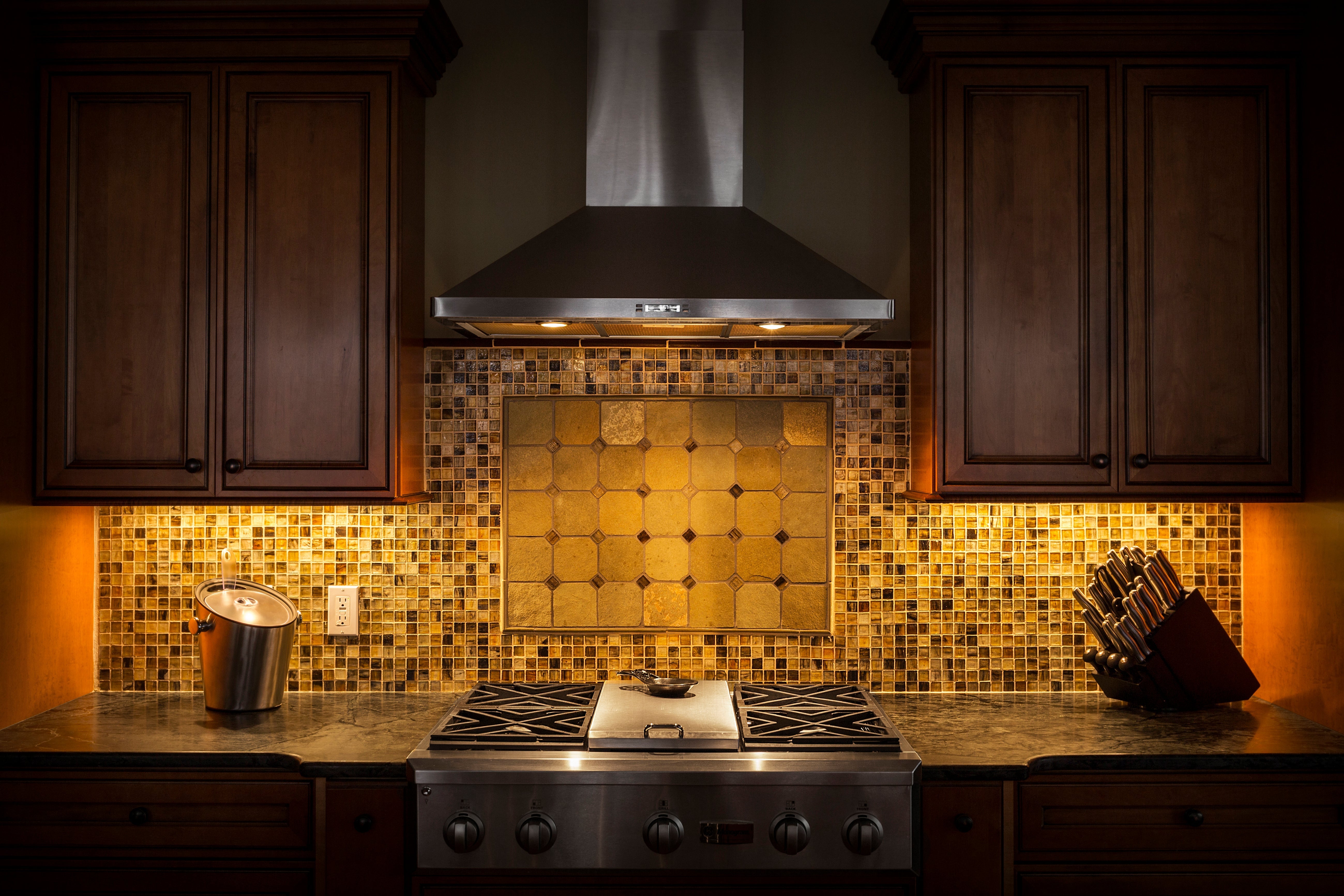 Kitchen Ventilation: The Key to a Professional Style Kitchen