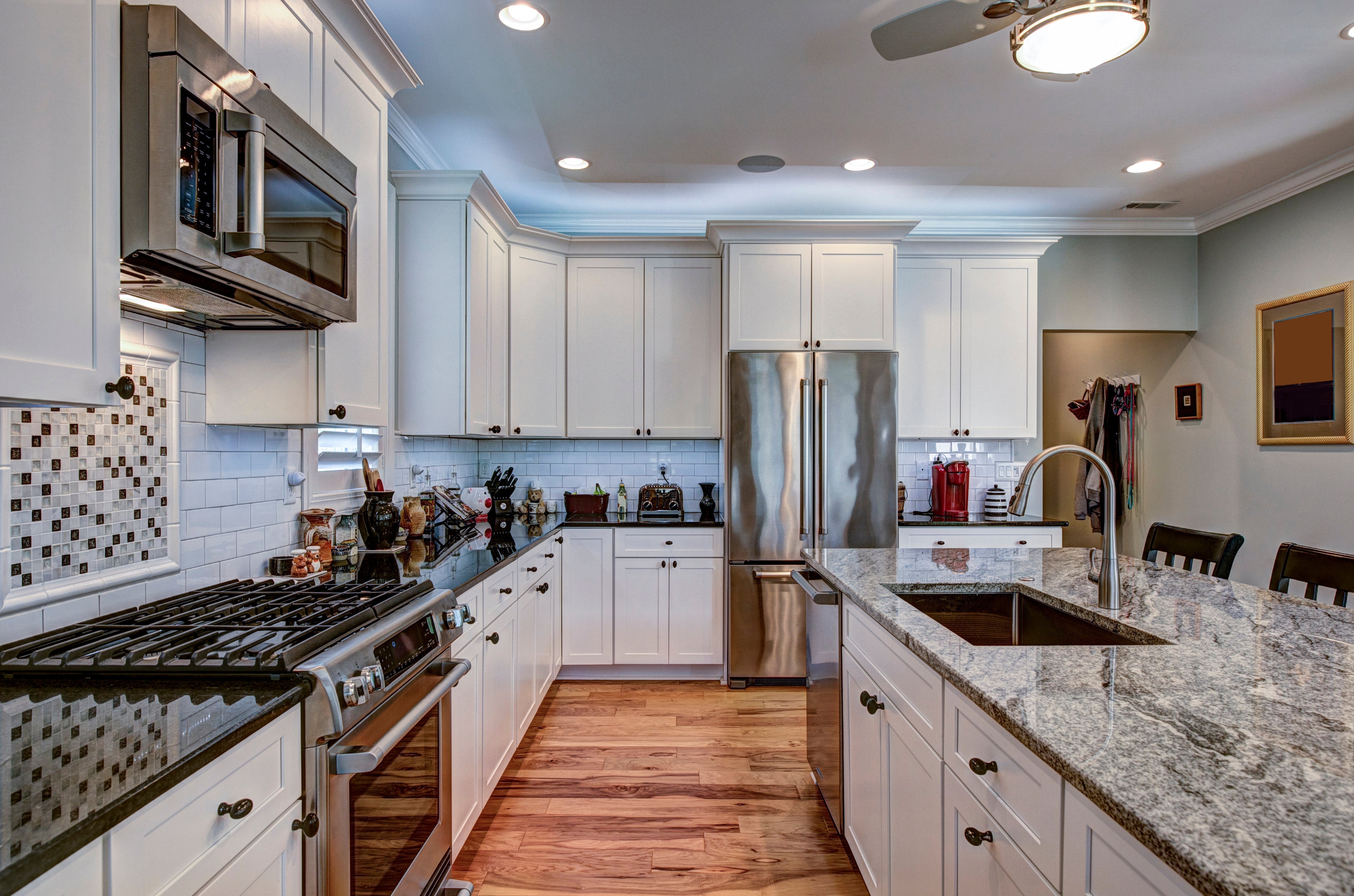 5 Types of Pro-Style Kitchen Appliances - THOR Kitchen, Inc.